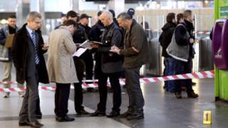 Investigadores del ataque en París
