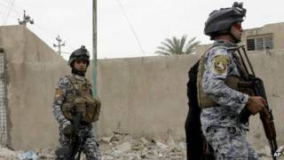 Lực lượng an ninh Iraq canh giữ nhà tù