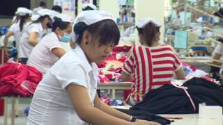 Công nhân ngành dệt may tại Việt Nam