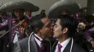 Pareja gay en Mexico