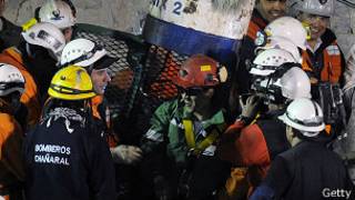 Rescate de mineros chilenos en 2010