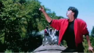 மணிரத்தினத்தின் உயிரே படத்தில் ஓடும் ரயிலில் எடுக்கப்பட்ட காட்சி