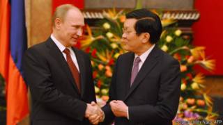 Hai ông Vladimir Putin và Trương Tấn Sang