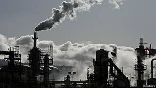Refinería en Estados Unidos