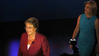 Michelle Bachelet y Evelyn Matthei
