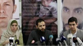 Rueda de prensa donde se exigió la liberación de los periodistas españoles secuestrados