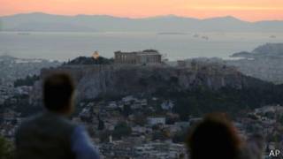 Paisaje en Atenas con la vista del Partenón