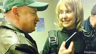 Giffords y su esposo