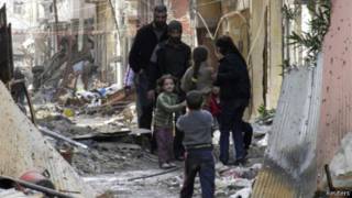 Warga sipil di Homs