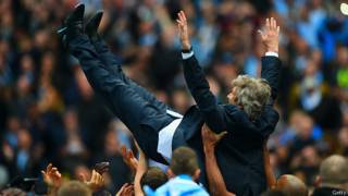 Pellegrini en hombros