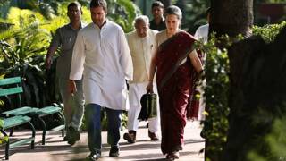 राहुल गांधी, सोनिया गांधी, कांग्रेस