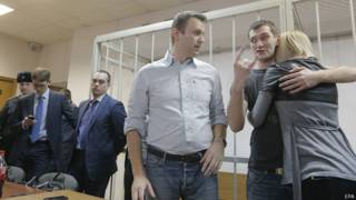 братья Навальные в суде
