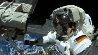Astronauta en la Estación Espacial Internacional