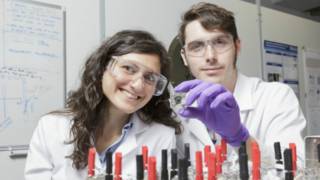 Mirella Di Lorenzo y Jon Chouler