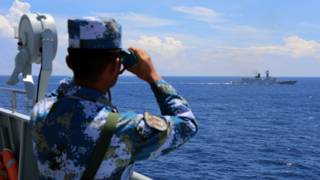 中國海軍在南海演習(中新社圖片8/7/2016)