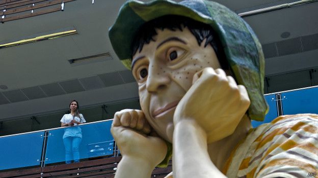 Estatua de El Chavo del 8