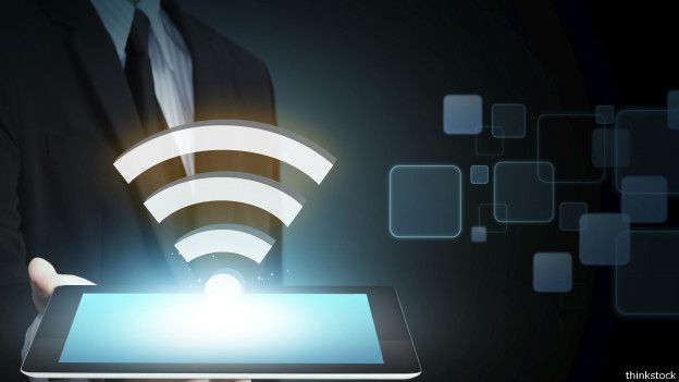 La tecnología Wifi y las comunicaciones de los celulares son algunas de las tecnologías que el mundo le debe a las mujeres. La tecnología Wifi y las comunicaciones de los celulares son algunas de las tecnologías que el mundo le debe a las mujeres.
