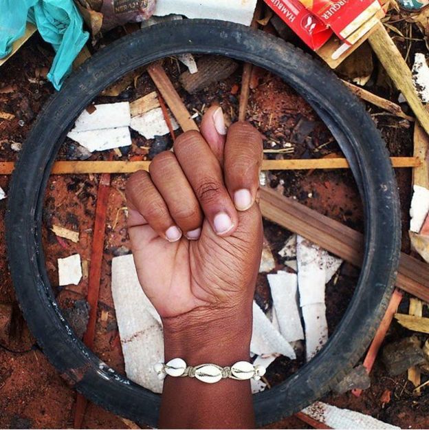 Fotografìa del artista plástico Moisés Patricio