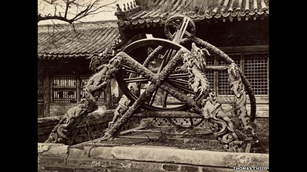 Thomas Child. No. 49. Observatory, Bronze Astronomical Instrument. 1870s. Década de 1870. Copia en papel a la albúmina.
