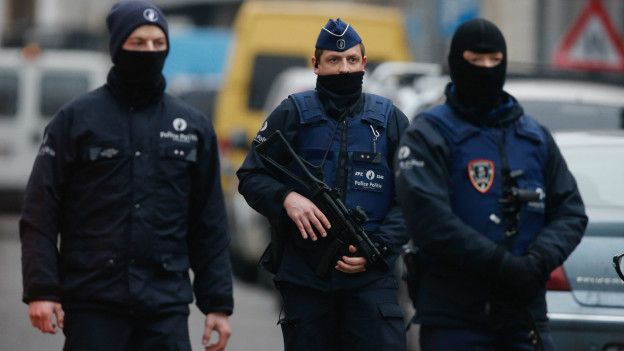 Agentes de policía