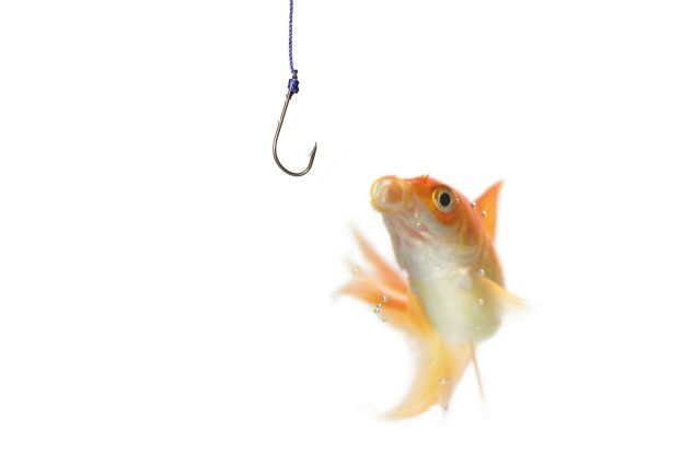 Las personas asexuales no sienten deseo sexual hacia nadie.