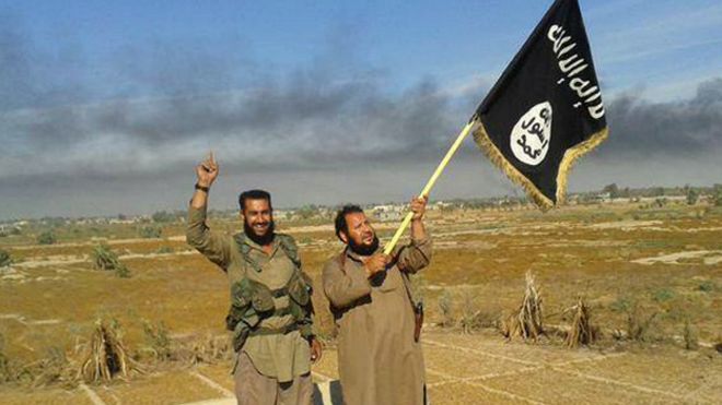 Бойцы армии Сирии ликвидировали боевика, на мобильник которого были засняты кадры из полевого борделя ИГИЛ | RusNext.ru