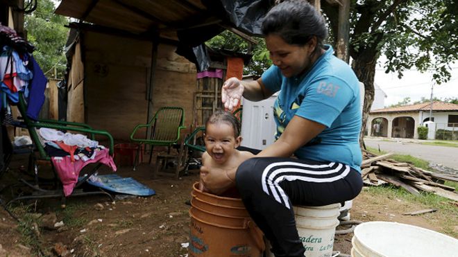 Familia de evacuados